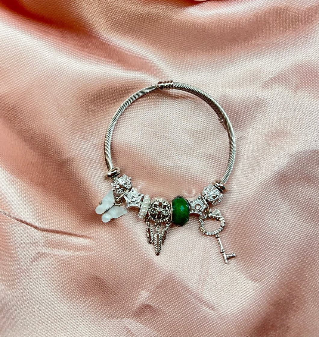 HK Key Bangle (White Butterfly)