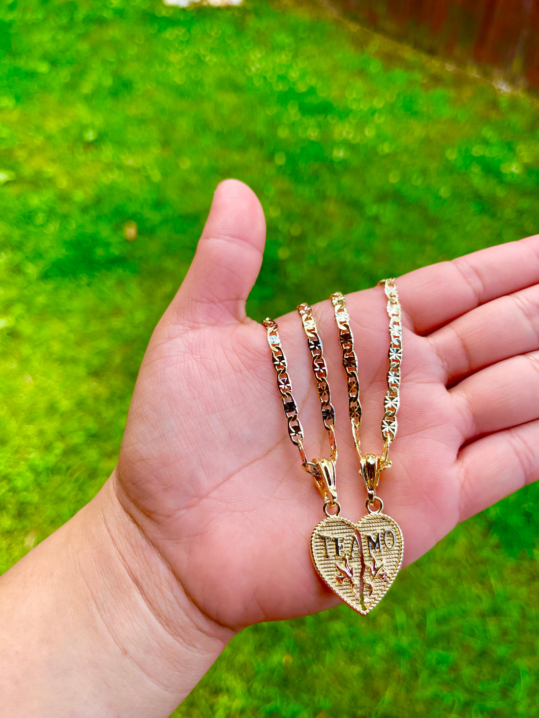 Gold Plated Breakable Heart Pendent w/ Gold Chains