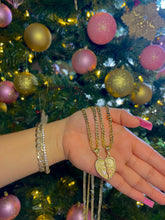 Load image into Gallery viewer, Best Friends Necklace
